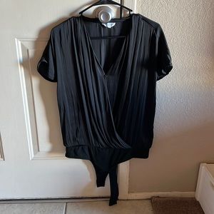 Black bodysuit, online boutique size M